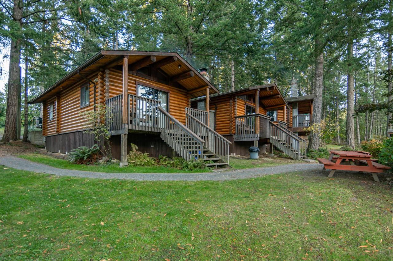 Cusheon Lake Resort Ganges Exterior photo